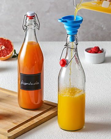 زجاجات عصير مع 2 قشرة و 2 غطاء في ثقب 16 أوز أوعية شرب السفر ، أكواب المياه مع أغطية سوداء محكمة 2