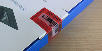 الضمانات الأمنية غير المضادة للتلاعب (أحمر، 1 × 3.35 بوصة، أرقام تسلسلية) 2