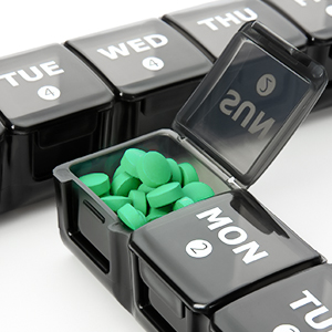 منظمة حبوب منع الحمل الشهرية الكبيرة، XL 4 أسابيع صندوق حبوب منع الحمل، حاويات حبوب منع الحمل منظمة حسب الأسبوع، حاوية حبوب منع الحمل الكبيرة 2