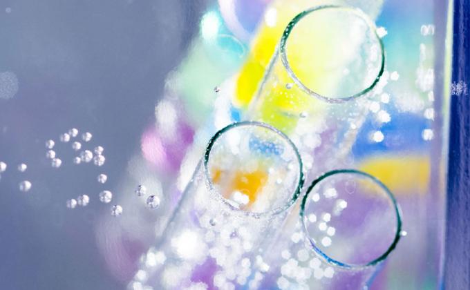 أنابيب بلاستيكية أنابيب مستديرة جامدة من البوليكربونات أنابيب البوليكربونات غير قابلة للكسر أنابيب صافية مقاومة للكيماويات 1