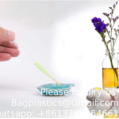 أنابيب البلاستيك المستخدمة مرة واحدة، ومقطرات واضحة للزيوت الأساسية، اختبار المياه، المختبر، الفن DIY