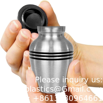 حفرة رماد الإنسان الإناث والرجال، حفرة رماد الإناث البالغات، حفرة الدفن - Pewter، 4 ذكريات صغيرة